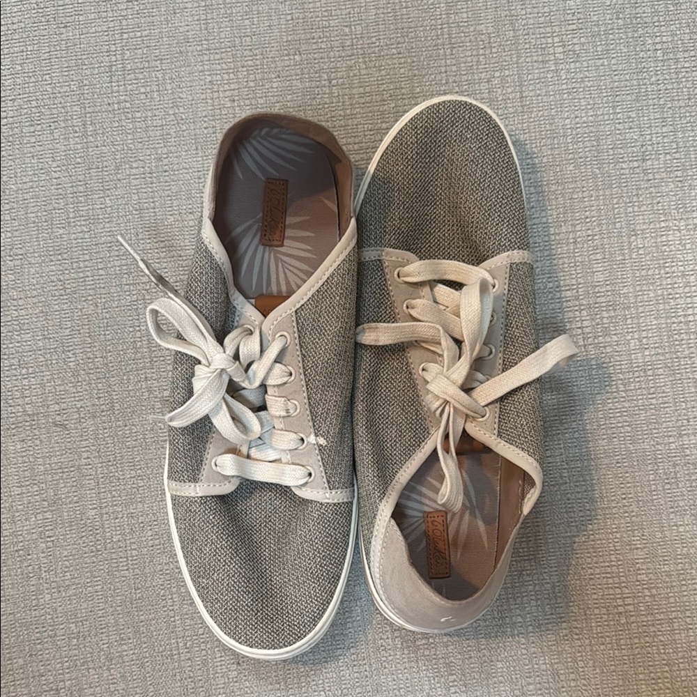 Casual Gray Canvas Sneakers